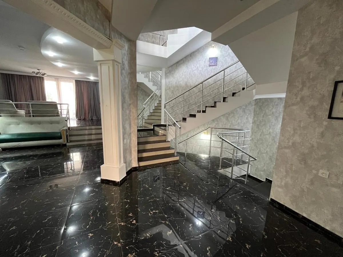 Hotel Royal Palace Tbilisi 3*,
